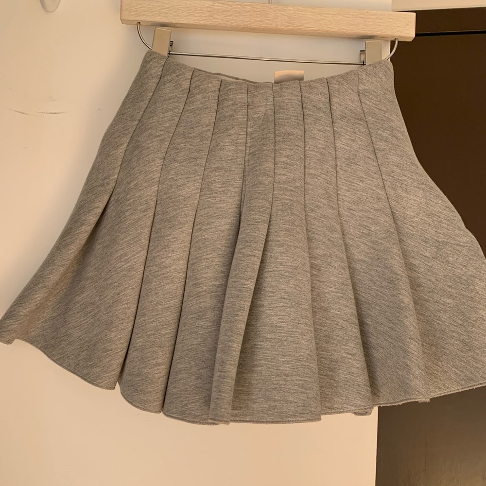 Neoprene skater skirt